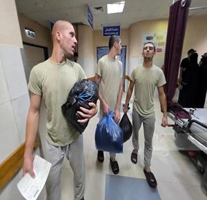 17 עצורים ששוחררו מבתי הכלא של הכיבוש הגיעו לבית חולים בדיר אל-בלח