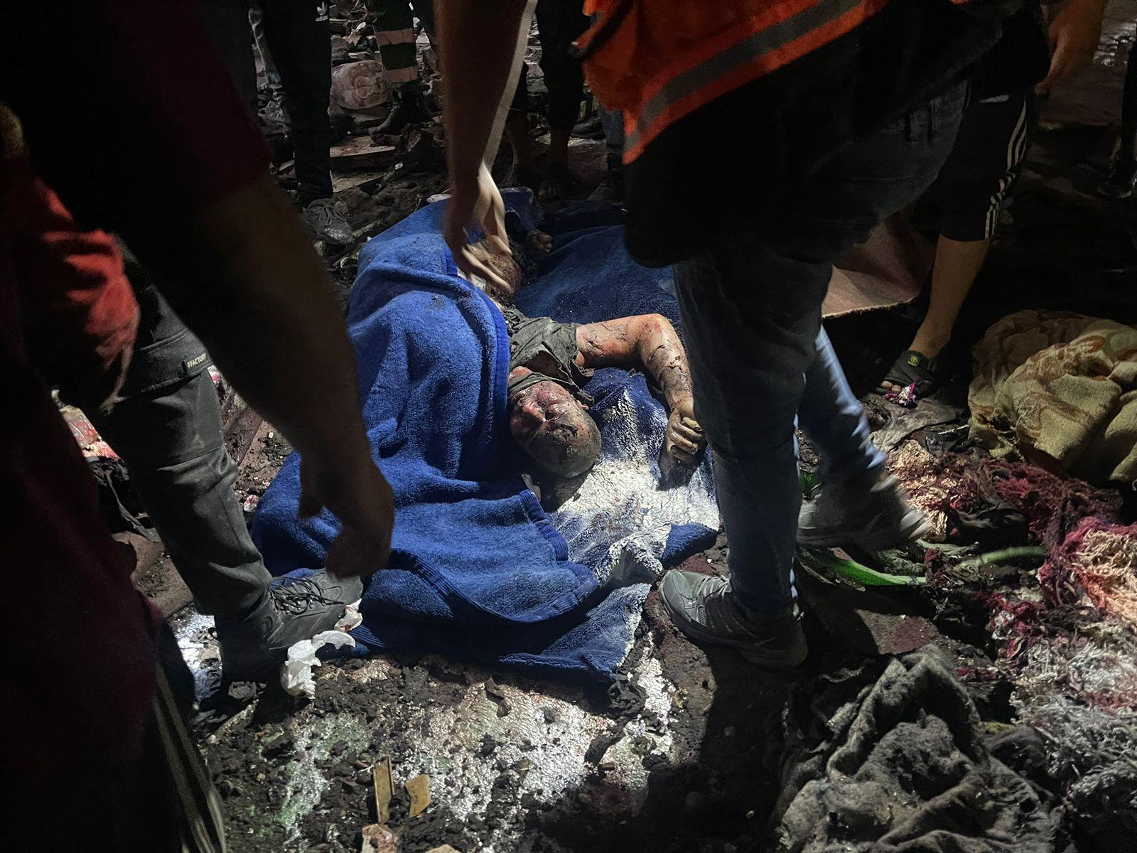 15 הרוגים ועשרות פצועים בהפצצת בית ספר בעזה