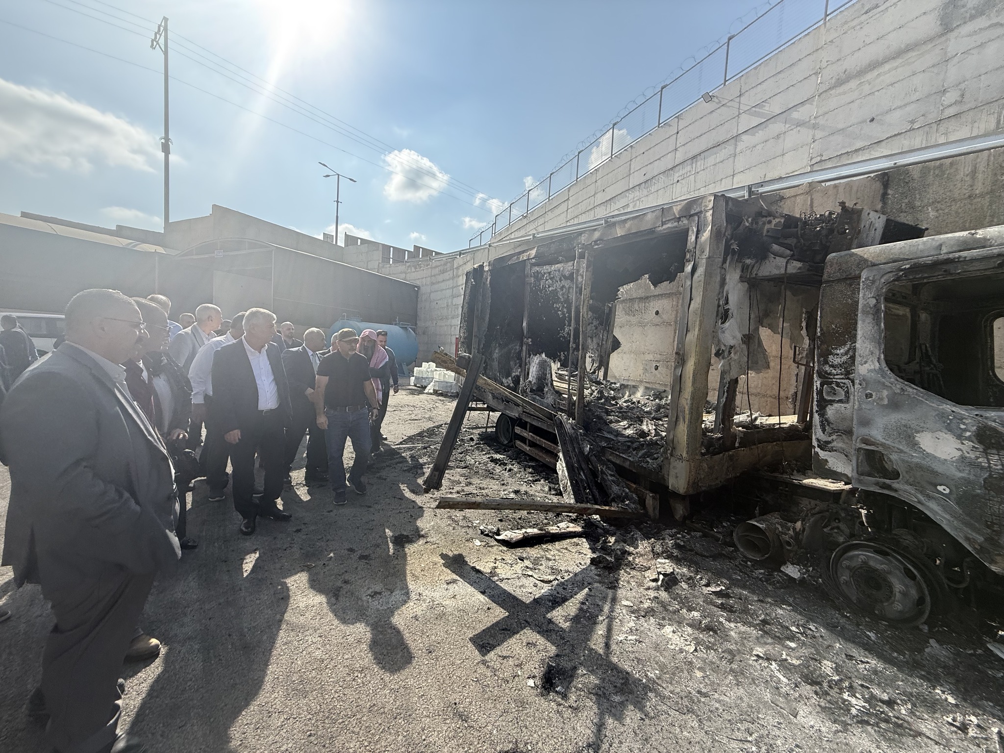 שר הכלכלה עראפת עספור: תגובתנו לטרור המתנחלים – פיתוח ושיקום האזור התעשייתי בדיר שרף