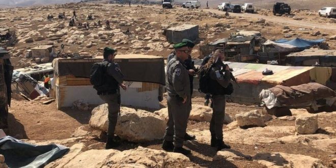 קול מראס אל-אחמר: בסאם בני עודה ומשפחתו מתמודדים עם המצור