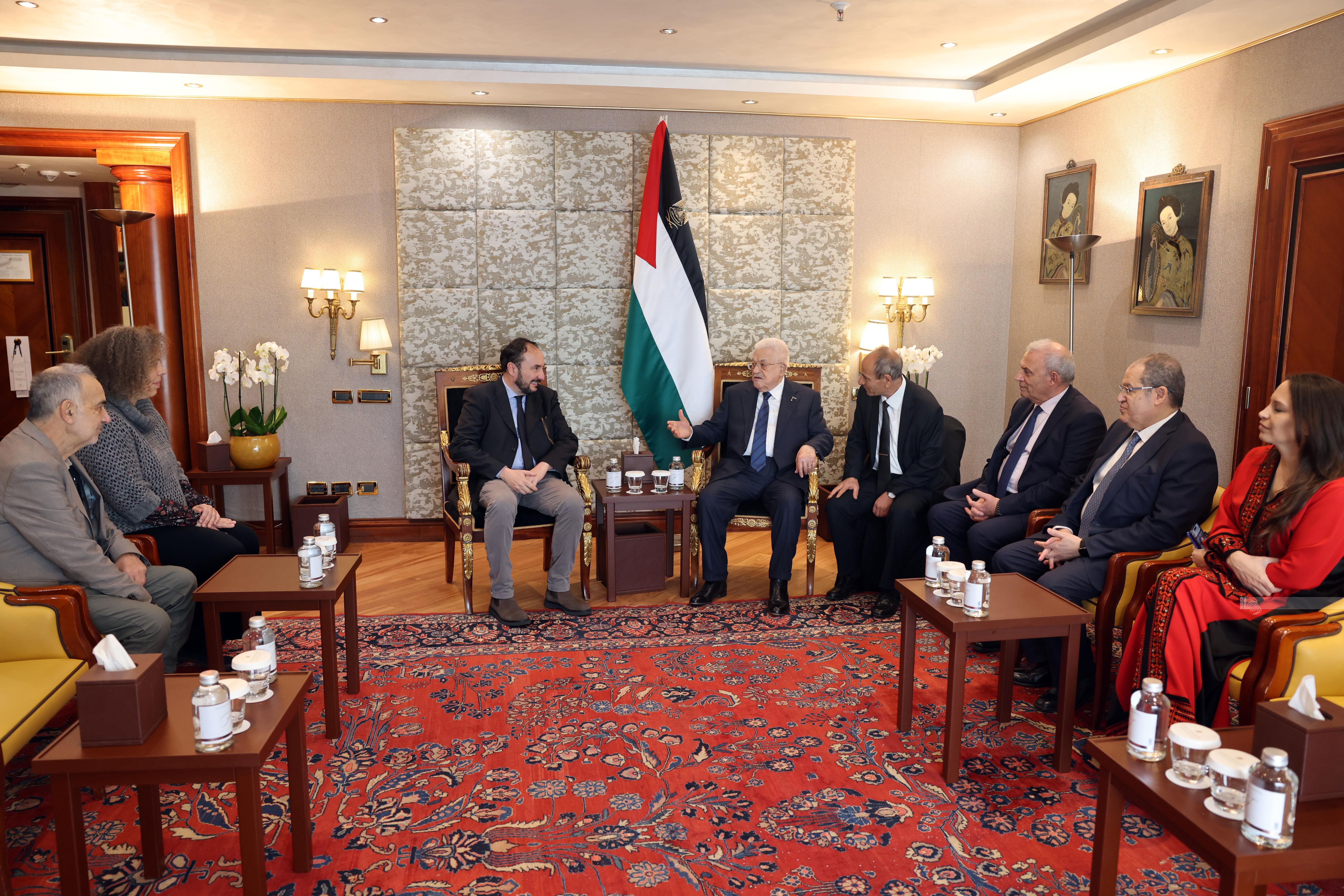 הנשיא נפגש עם מזכ״ל המפלגה הקומוניסטית האיטלקית