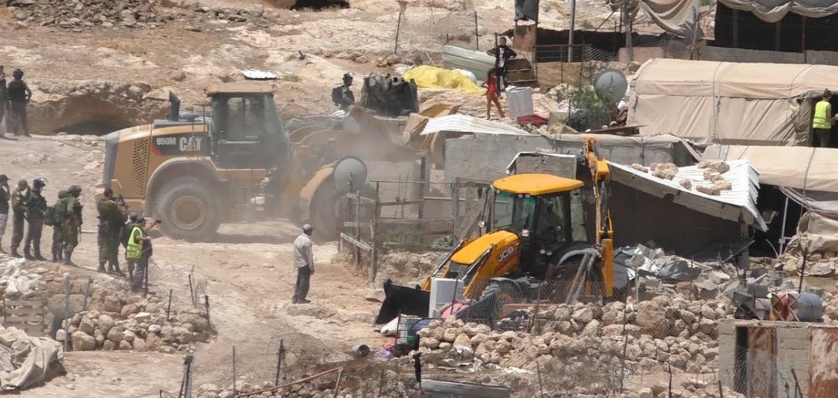 כוחות הכיבוש החריבו בתים, מבנים חקלאיים ועקרו עצים במסאפר יטא שבדרום הר חברון