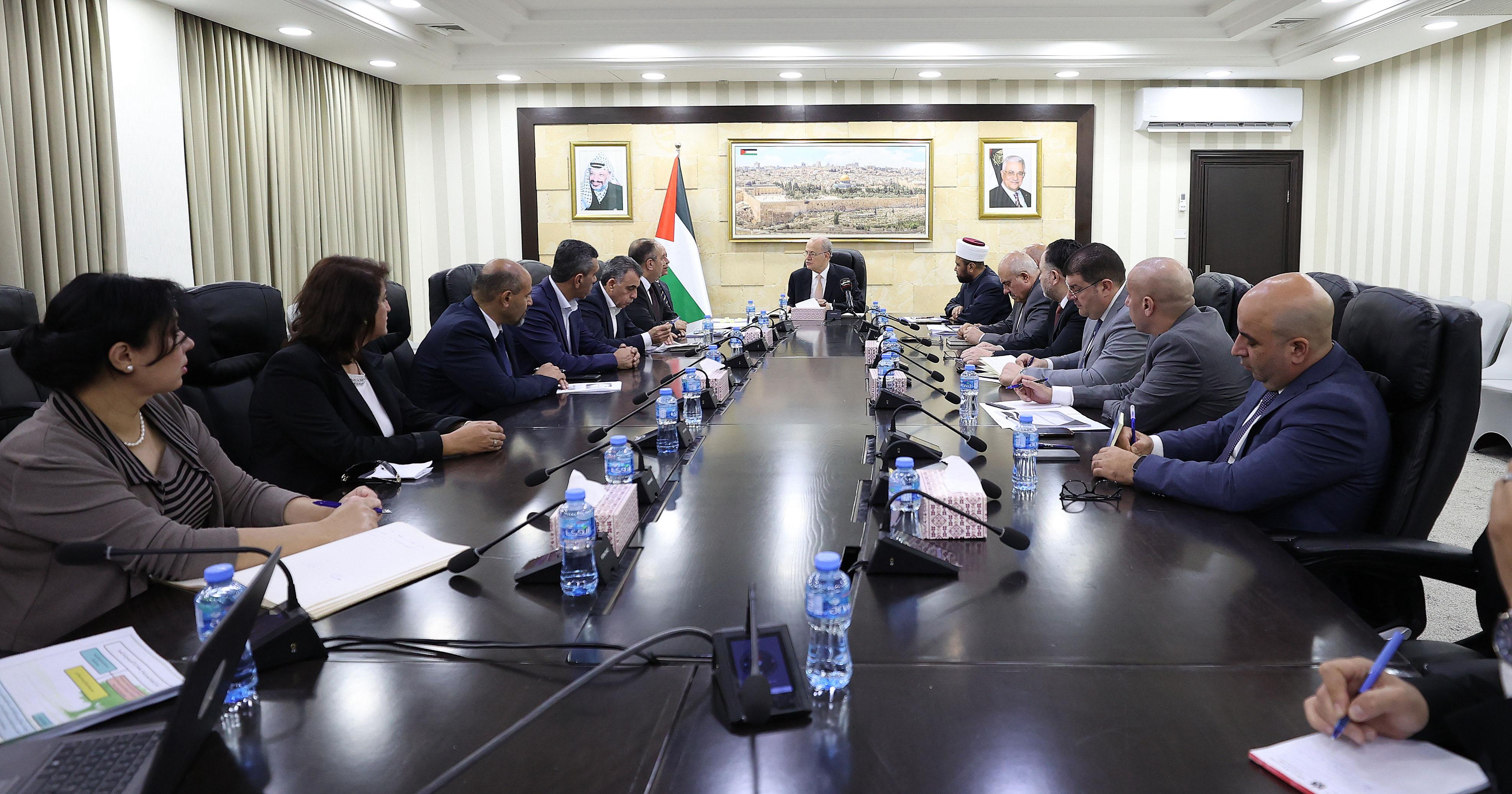 הממשלה הפלסטינית מתכנסת הערב לישיבת חירום: "המשך עיכוב כספי המסים מאיים על יציבות המדינה"