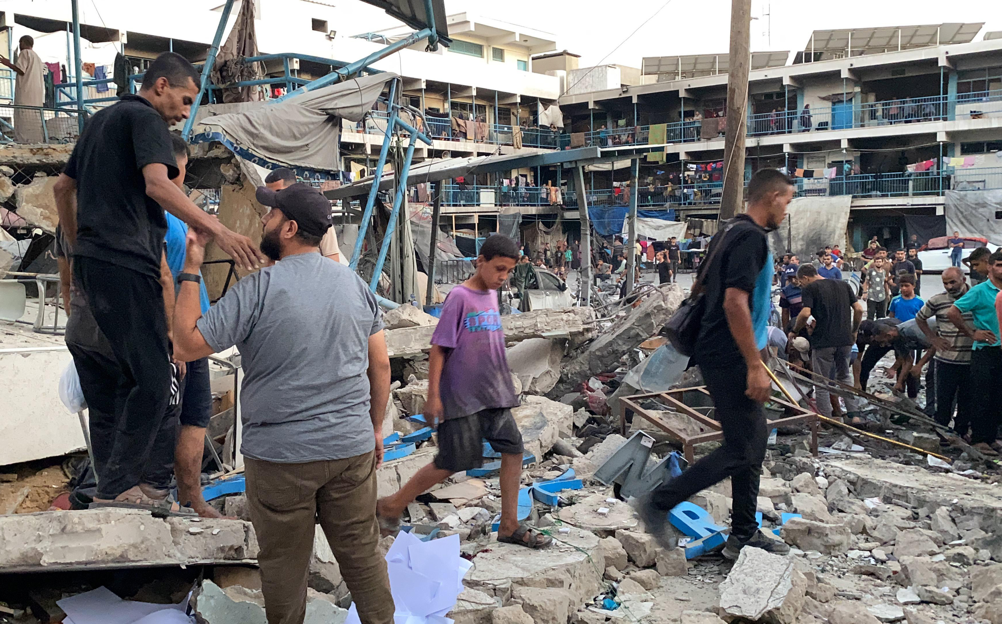 21 הרוגים, כולל נשים וילדים, במתקפת כוחות הכיבוש על שכונת זייתון בעזה