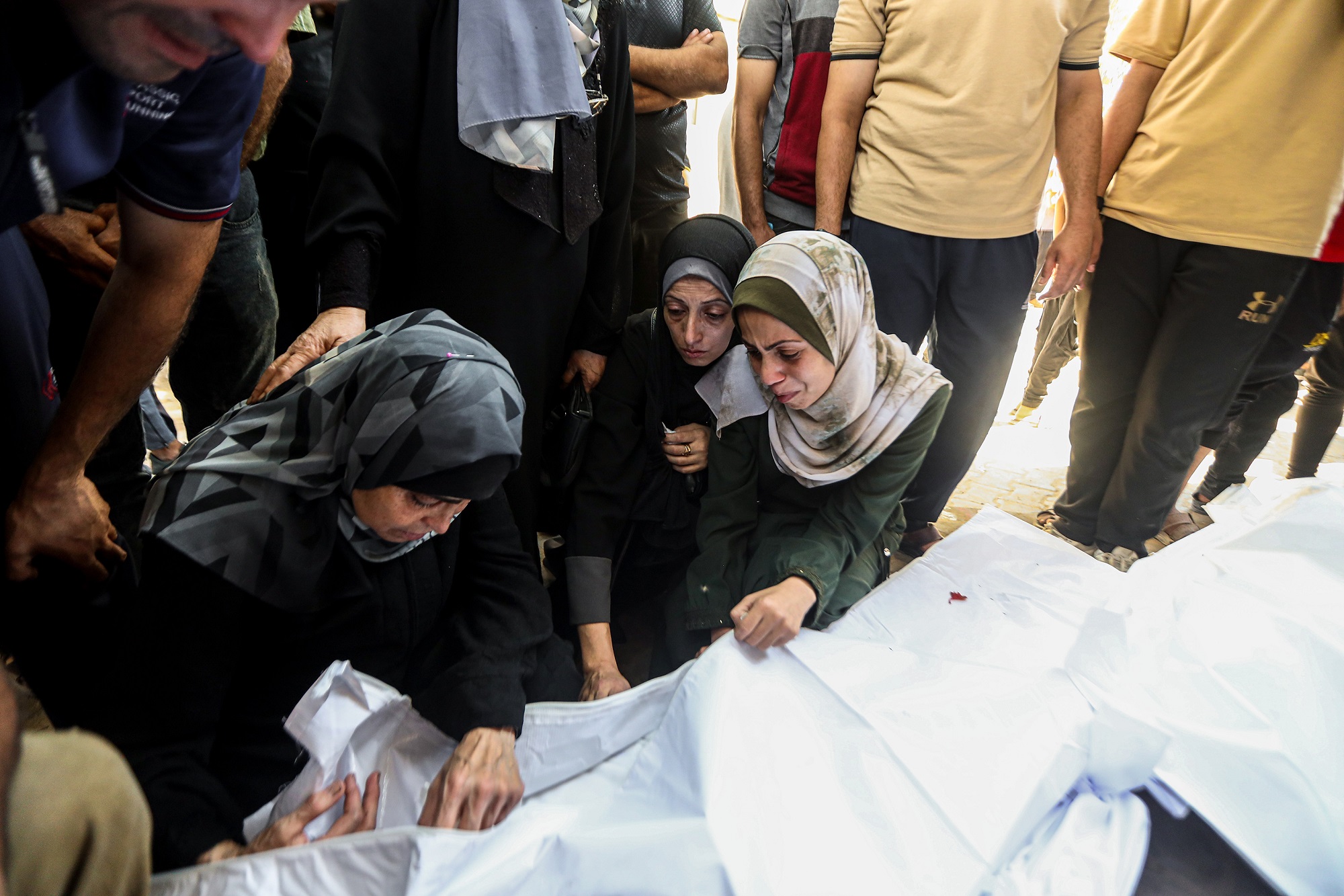 19 הרוגים, בהם שחקן כדורגל, בתקיפות כוחות הכיבוש ברחבי רצועת עזה