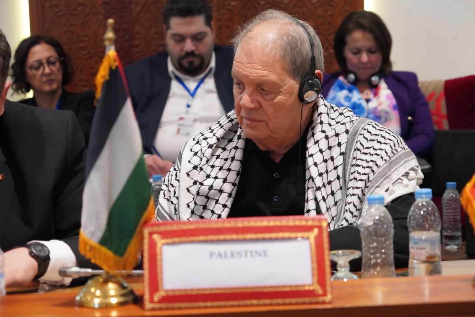 יו"ר המועצה הלאומית הפלסטינית דן במצב החמור בעזה עם סגנית שר החוץ של יוון