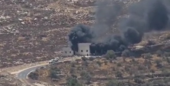 שני פלסטינים נפצעו מירי מתנחלים בסעיר שמצפון-מזרח לחברון, אחד מהם באורח קשה