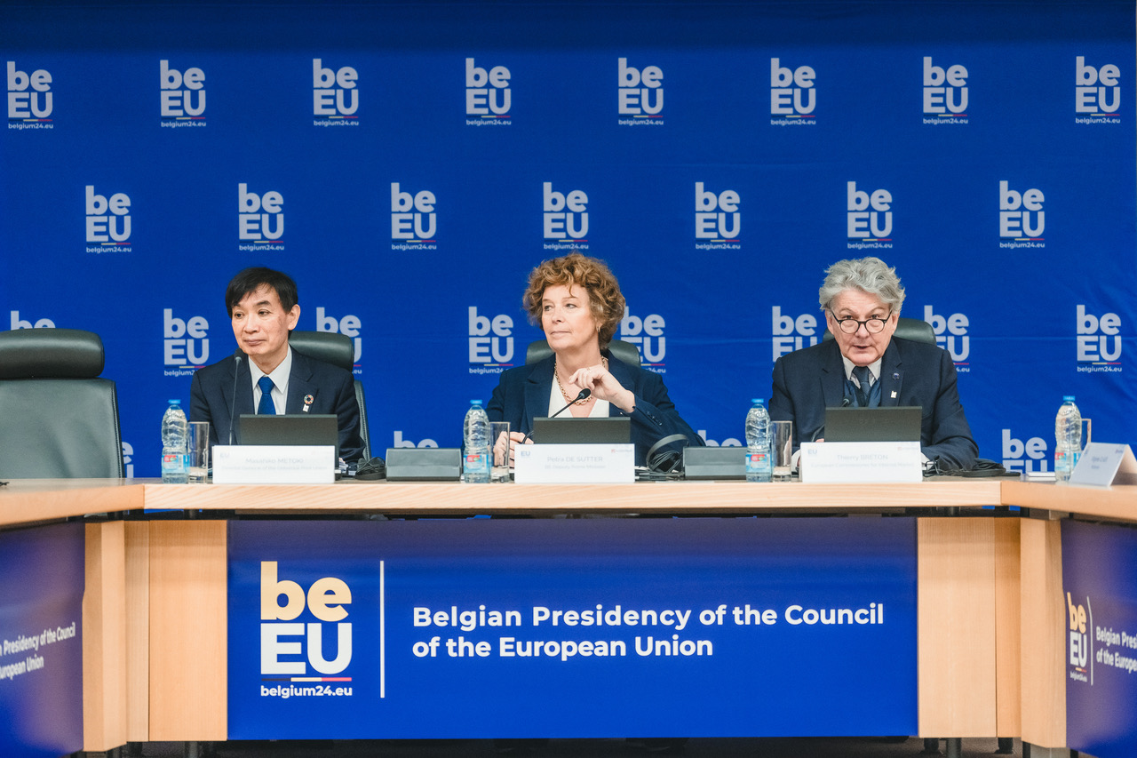 בלגיה בוחנת הטלת עוד סנקציות על ישראל 