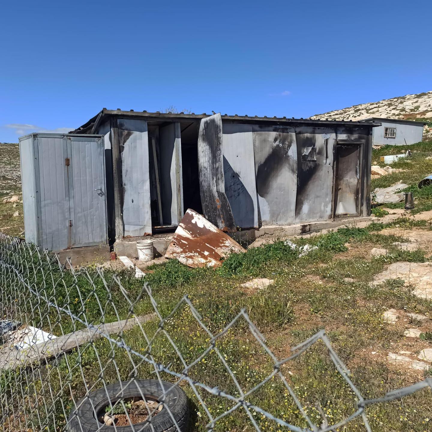 מתנחלים השתלטו על רכוש של תושבים בח'לת א־סדרה, סמוך למכמאס