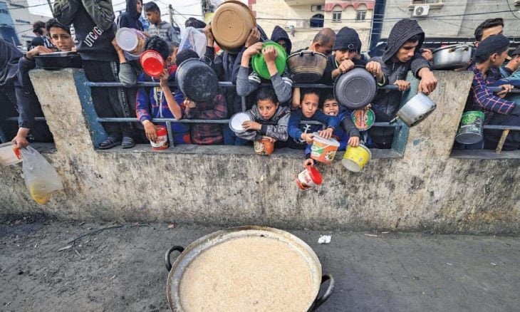 בעזה – מי שלא נהרג מהפצצות, גווע מרעב