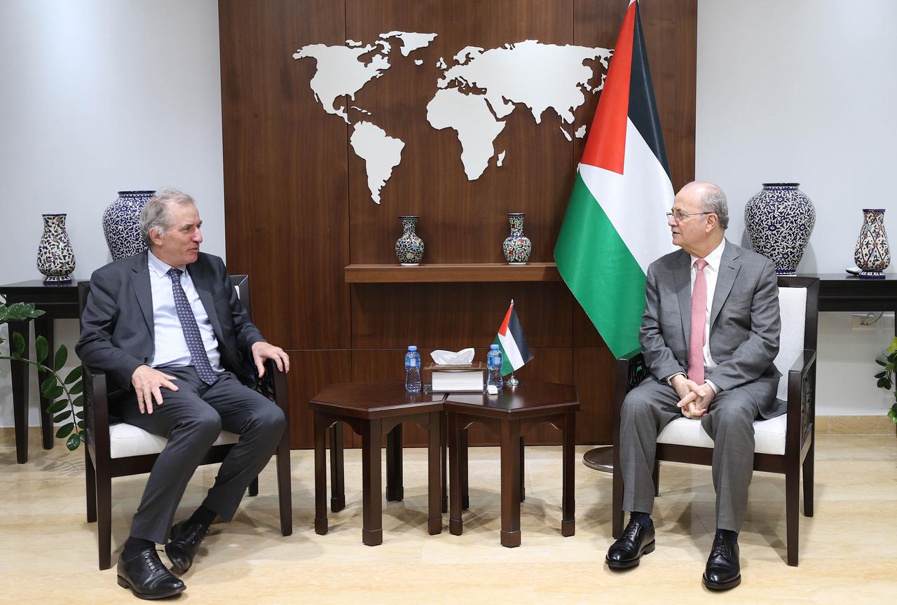 ראש הממשלה מוחמד מוסטפא: יש להגביר את המעורבות הבין־לאומית ולהיערך לשלב שלאחר הפסקת האש בעזה