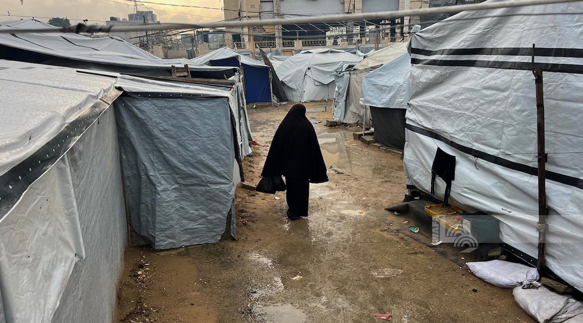 קריסת מבנה והצפות נרחבות בעזה בעקבות המערכת החורפית