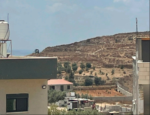 מתנחלים מגבירים את תקיפותיהם ממזרח וממערב לרמאללה וסוללים כביש סמוך לבתי תושבים