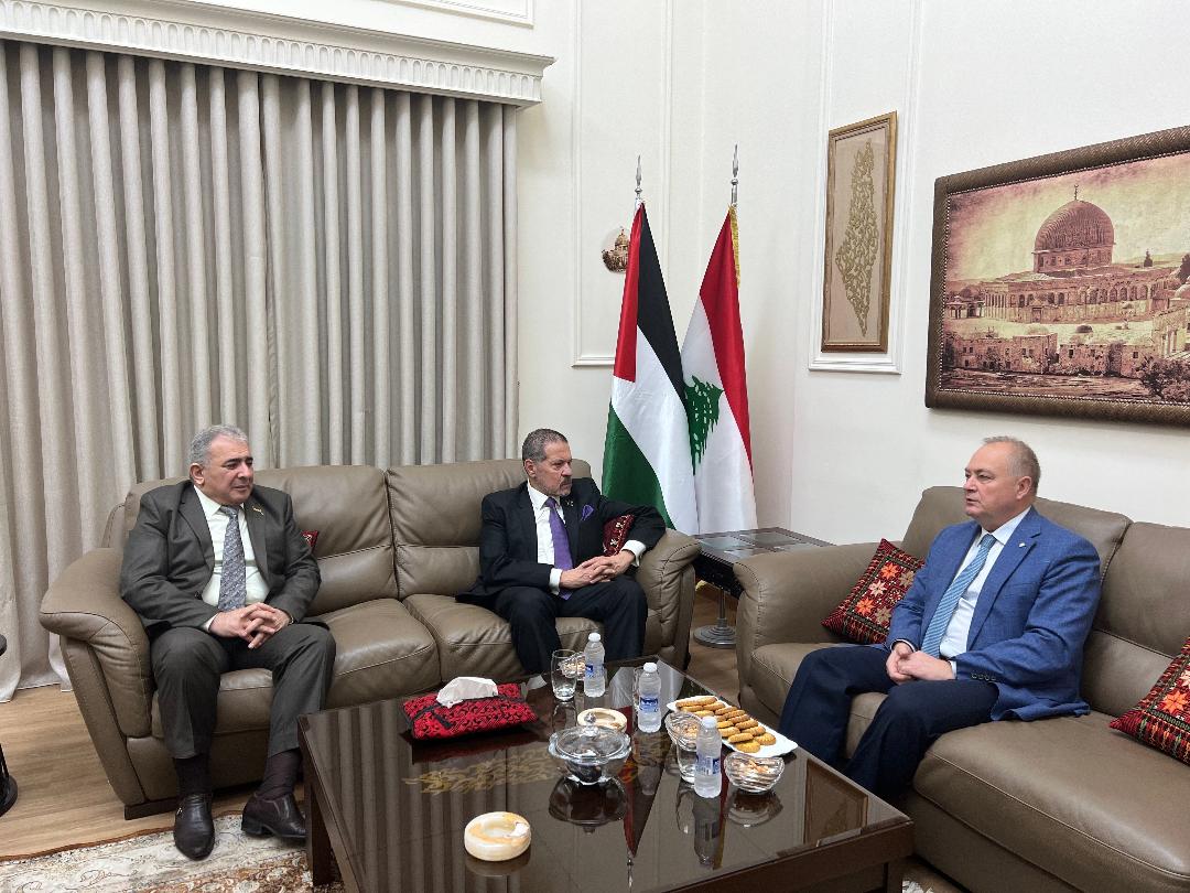 נציגו המיוחד של הנשיא והשגריר אסעד נפגשו עם שגריר רוסיה בלבנון
