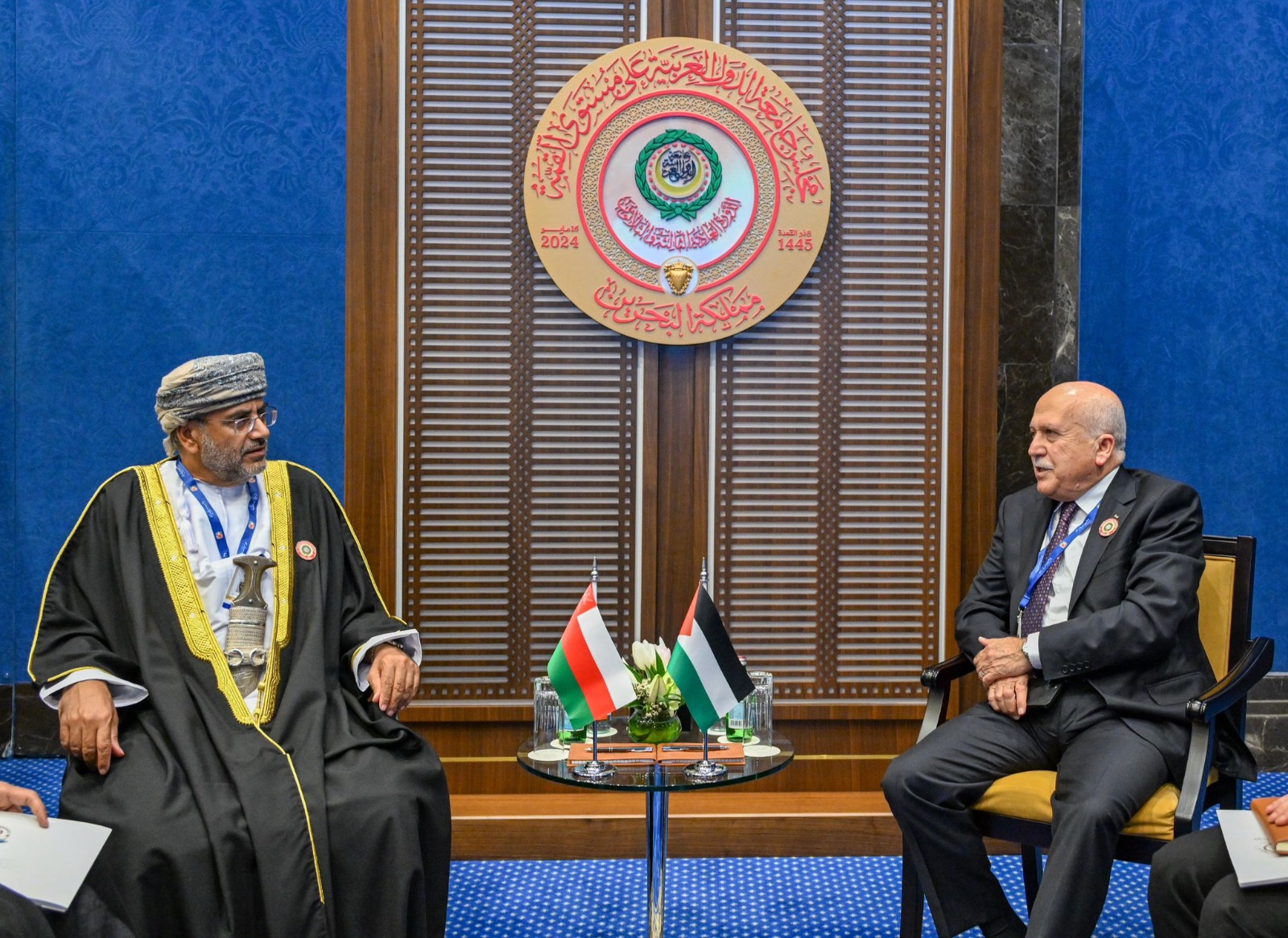 קידום שיתופי פעולה בתחום הכלכלה: שר הכלכלה נפגש עם מקבילו העומאני