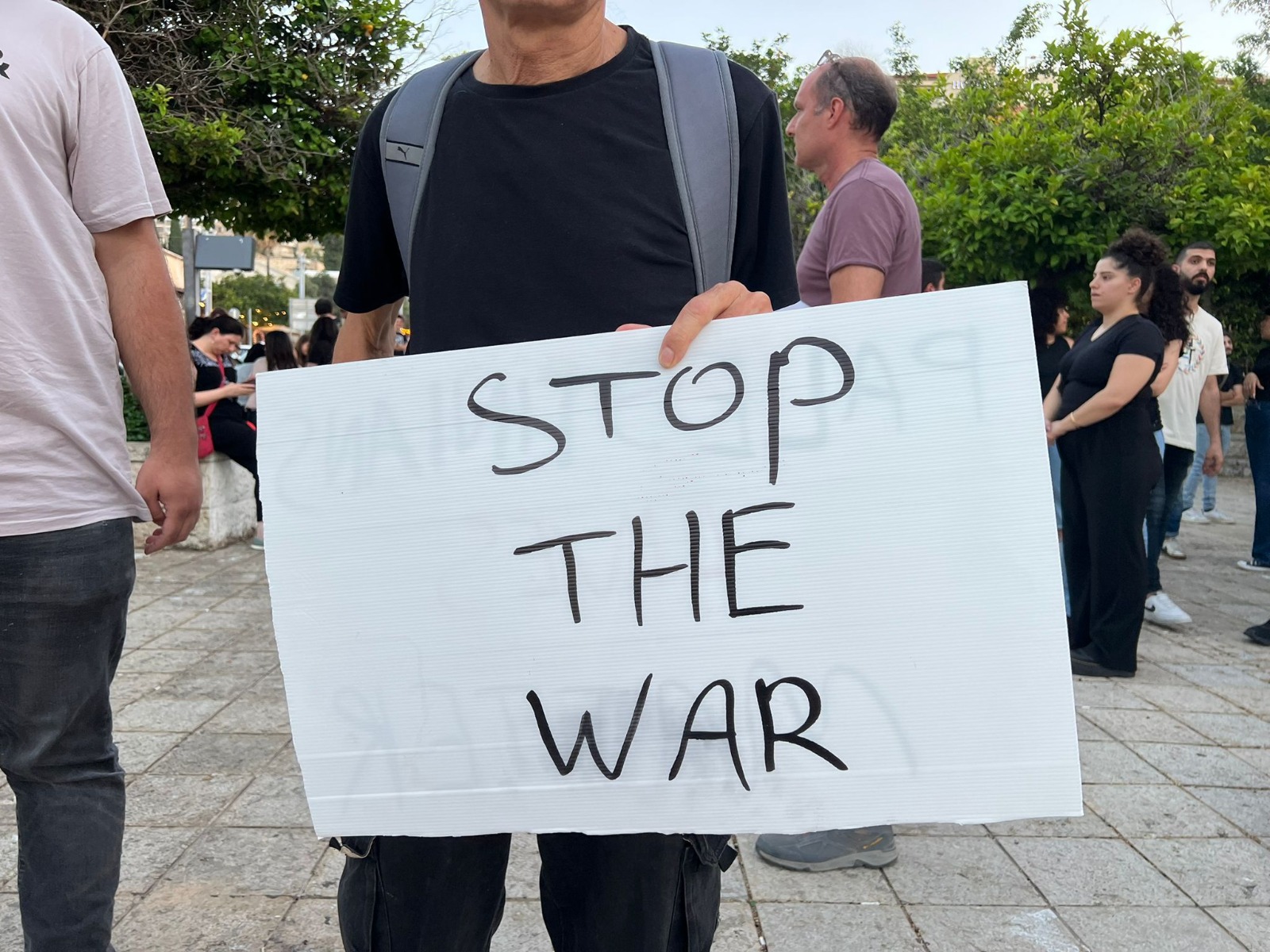 הפגנות בתל אביב וחיפה בדרישה להפסיק את המתקפה על עזה- עימותים ועצורים