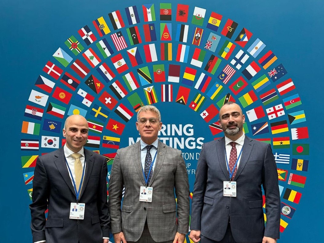 נגיד רשות המטבע משתתף בוועידות הקרן והבנק העולמי בוושינגטון: המוקד – השפעות המלחמה על כלכלת פלסטין