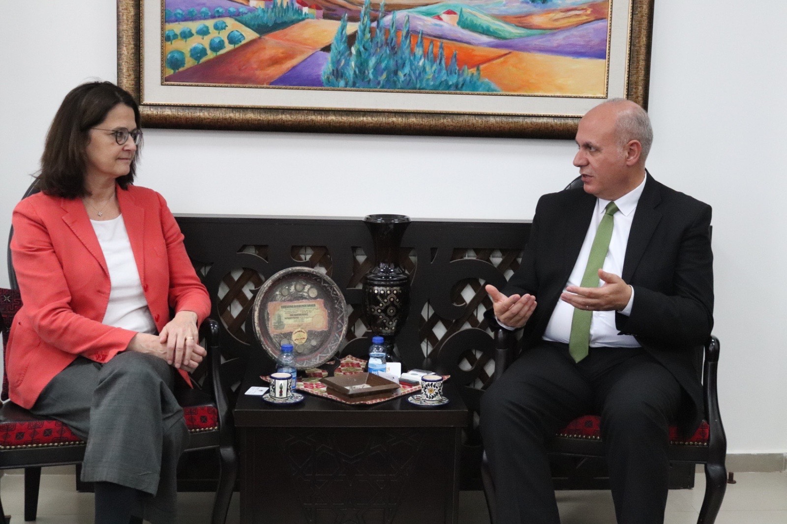 שר התרבות דן עם בכירה גרמנייה בהעמקת שיתופי הפעולה התרבותיים