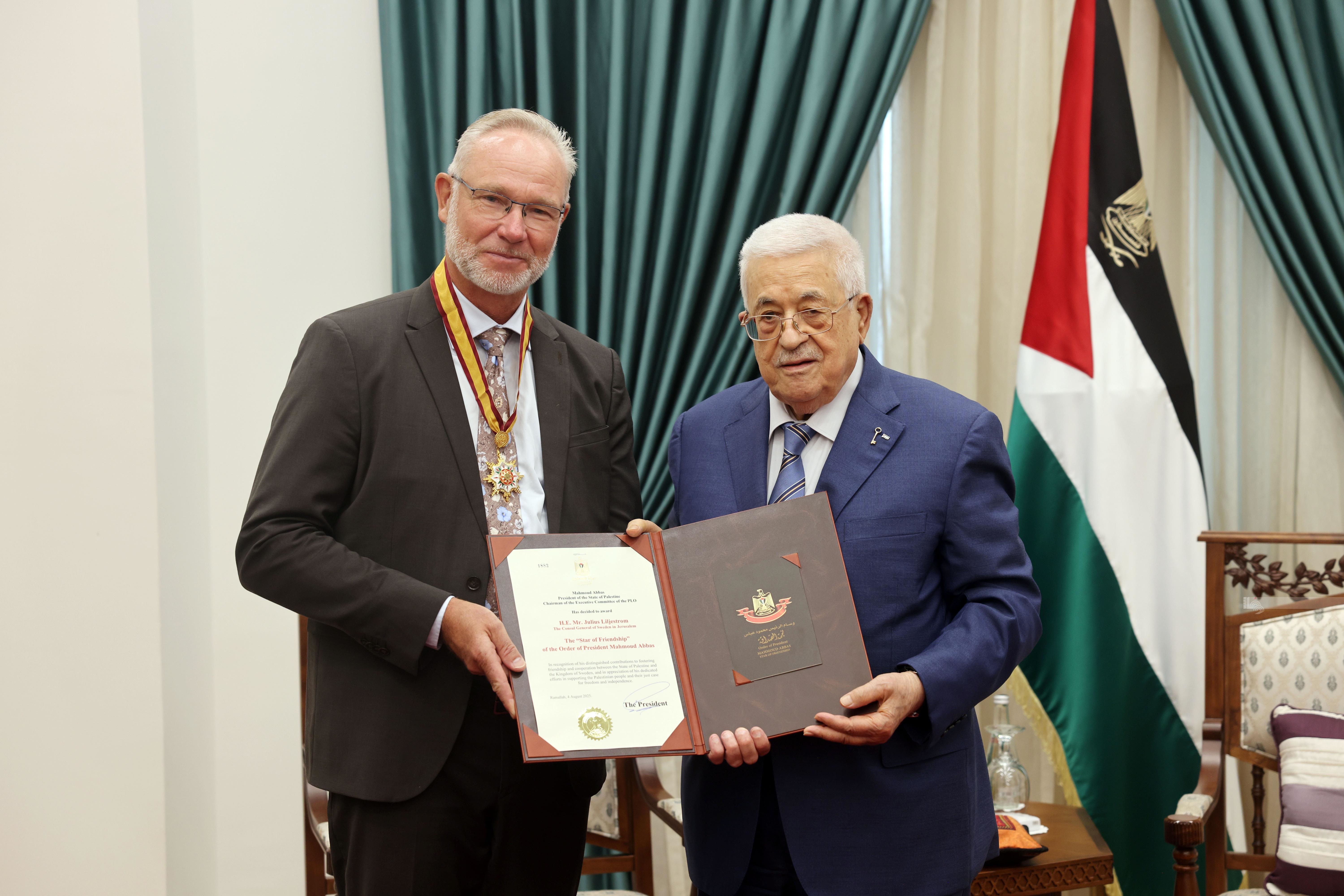 הנשיא העניק לקונסול הכללי של שוודיה בירושלים את "כוכב הידידות" מעיטור הנשיא