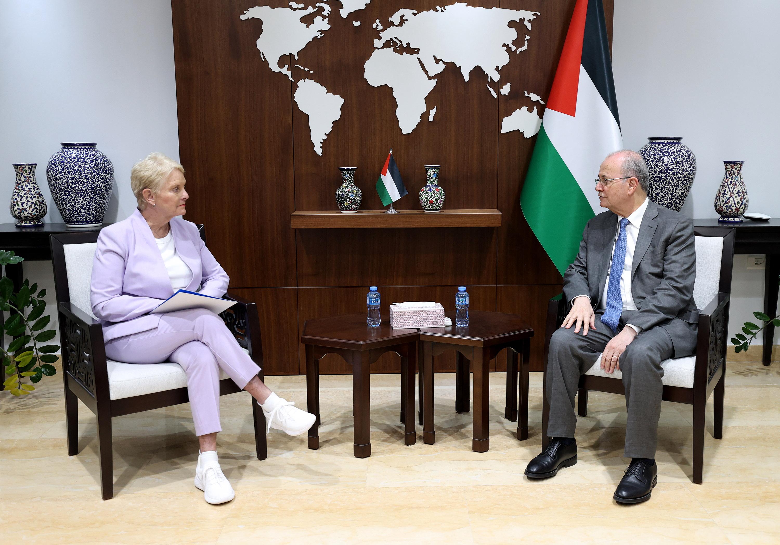 מוסטפא נפגש עם מנכ״לית תוכנית המזון העולמית בנושא הסיוע לעזה