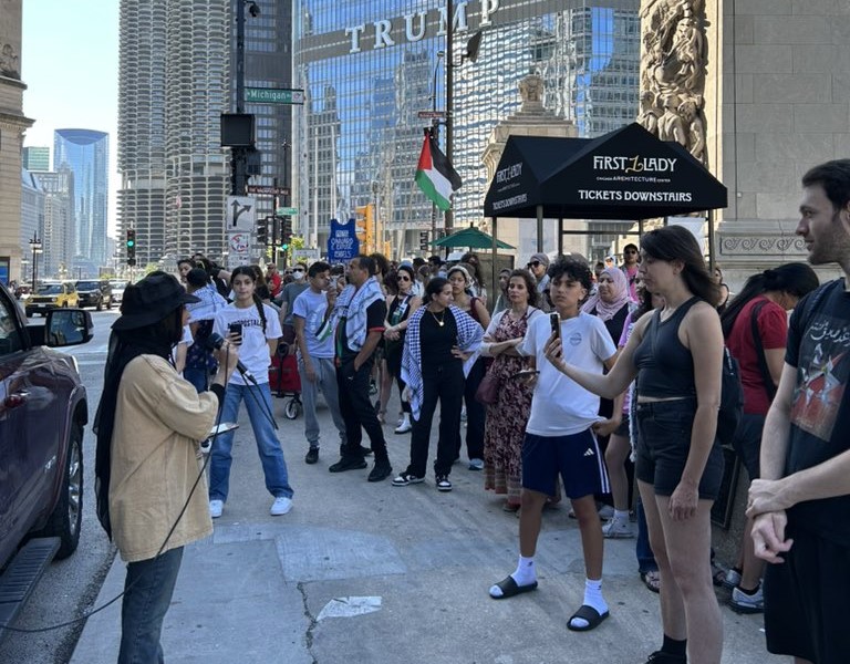 שיקגו: הפגנות שבועיות נמשכות בדרישה להפסקת הסיוע האמריקאי לישראל