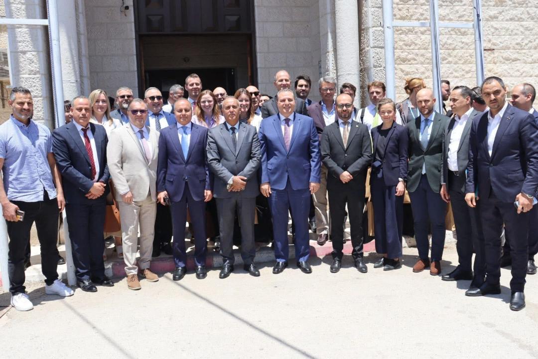 משלחת דיפלומטית בינלאומית סיירה בג'נין: "120 ימים של מתקפה מתמשכת על העיר והמחנה"