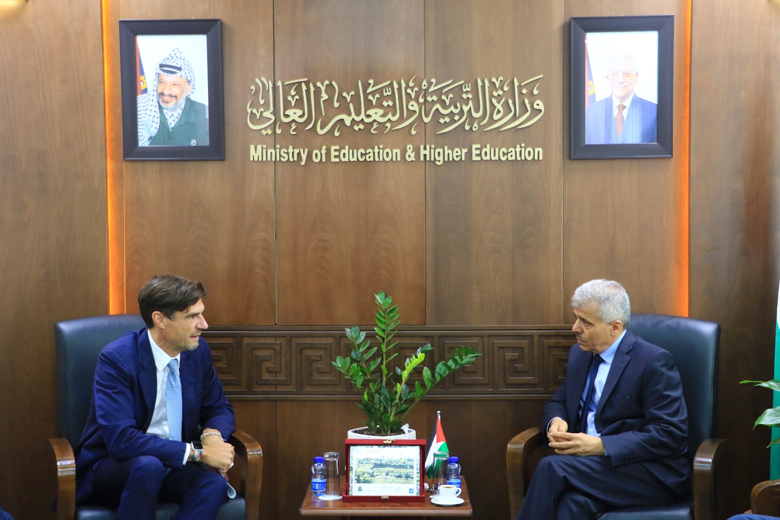 שר החינוך: "תמיכת האיחוד האירופי הכרחית להתמודדות עם האתגרים"