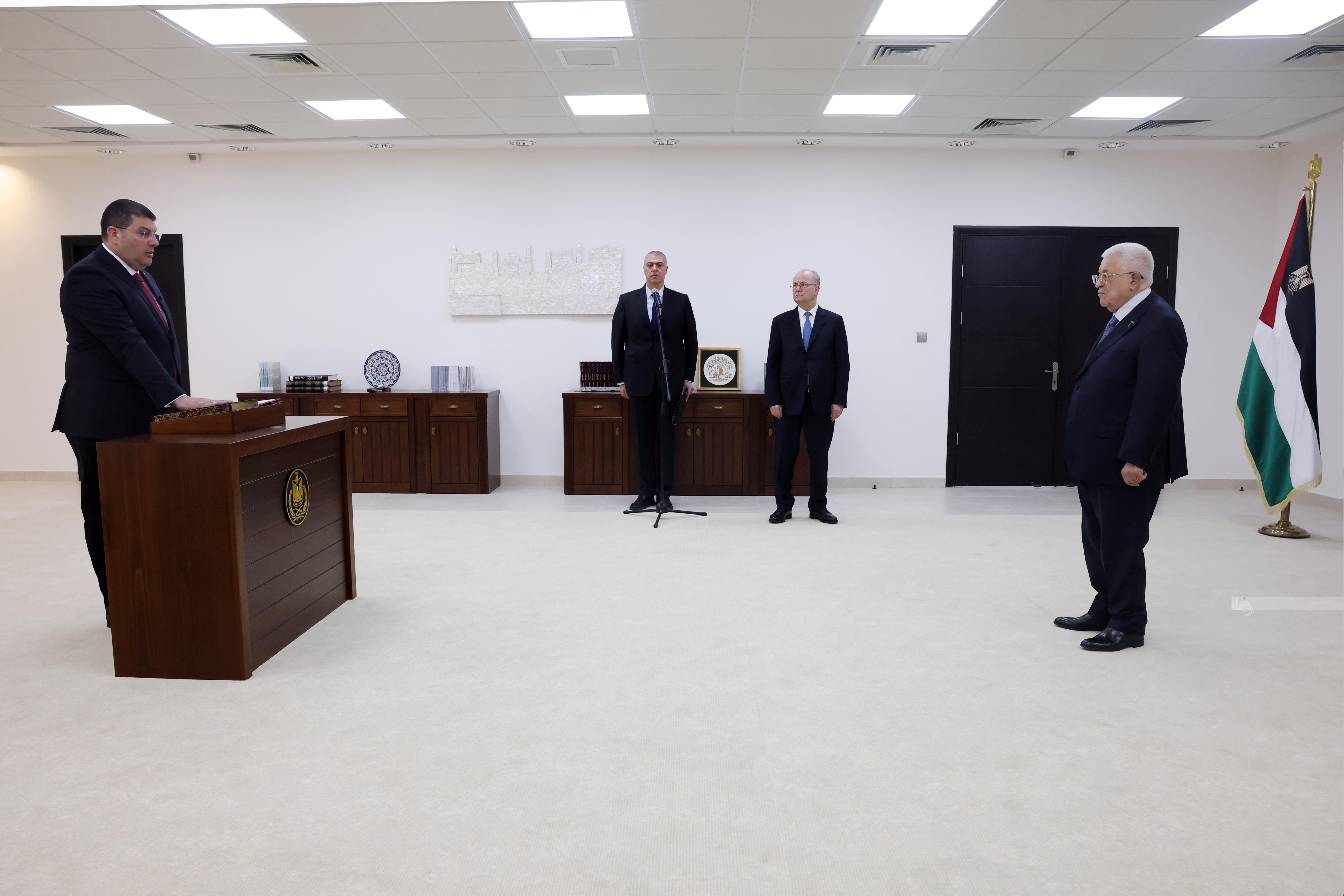 השר החדש לתחבורה ולתקשורת הושבע בפני הנשיא