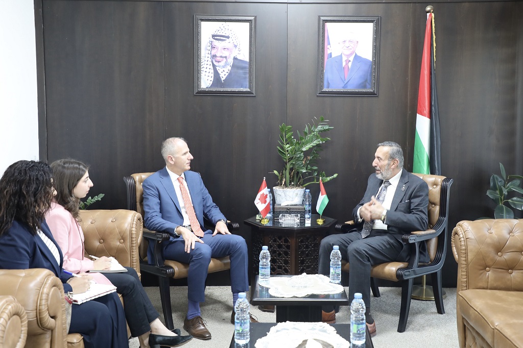 שר המשפטים דן עם נציג קנדה בהתפתחויות הפוליטיות ובהיערכות ליום שאחרי עזה