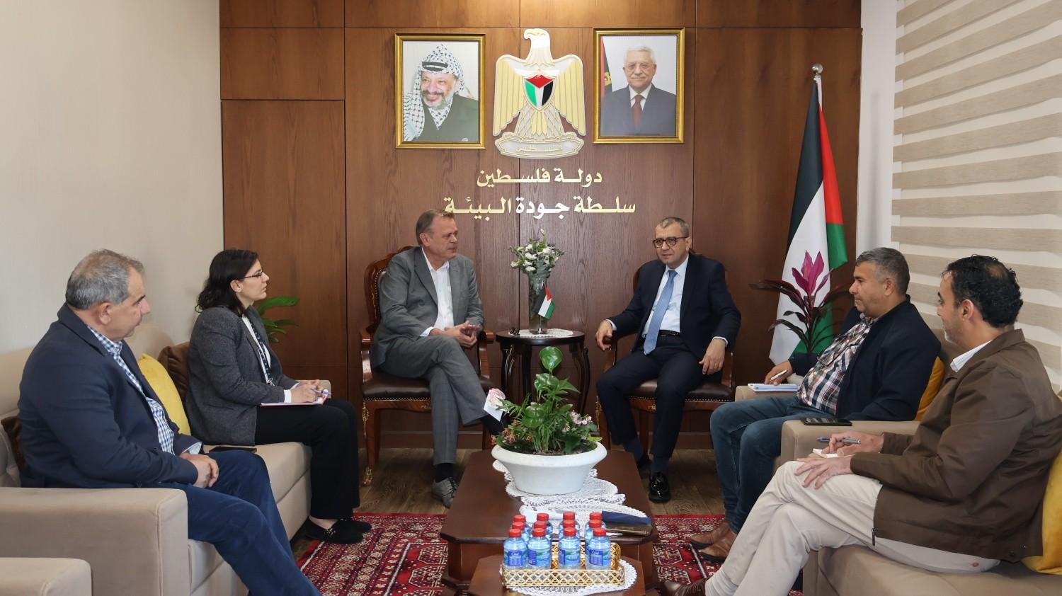 יו"ר רשות איכות הסביבה דן עם שגריר הולנד בדרכים לחיזוק שיתוף הפעולה בתחומי הסביבה