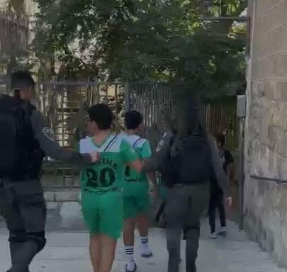 רודפים אחרי הילדים