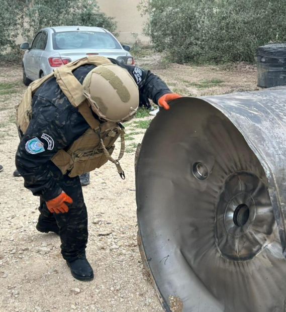 המשטרה טיפלה בשישה רסיסי טיל שנפלו ממערב לחברון