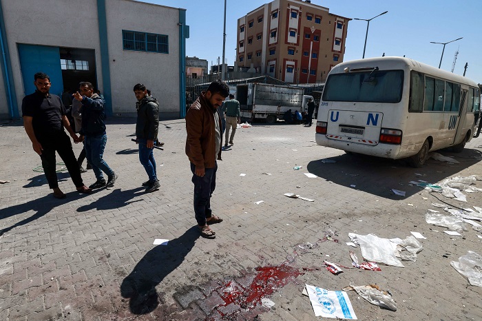מתקפה על מחסן של אונר"א: הרוג ועשרות פצועים