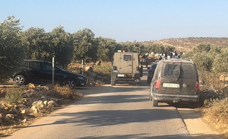 שכם: תושב נפצע ונעצר בעקבות תקיפת כוחות הכיבוש והמתנחלים בבית פוריכ