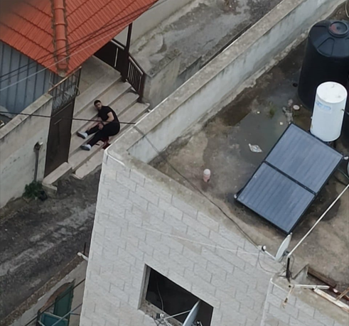 כוחות הכיבוש ירו בצעיר ועצרו אותו, ופצעו קשיש בן 86 בשכם