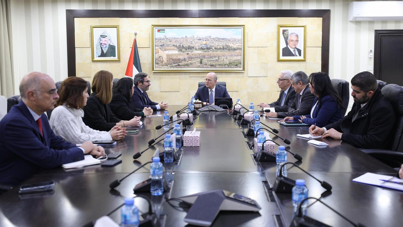 ראש הממשלה דן עם משלחת UNOPS בחיזוק מאמצי הסיוע וההומניטריים