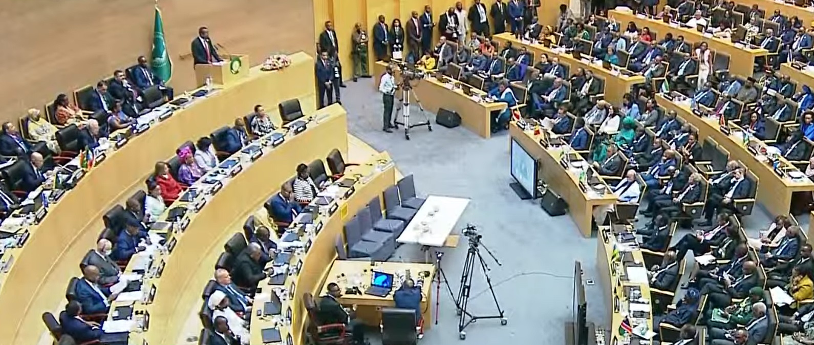 הפסגה ה-38 של האיחוד האפריקאי נפתחה באדיס אבבה בהשתתפות הנשיא מחמוד עבאס