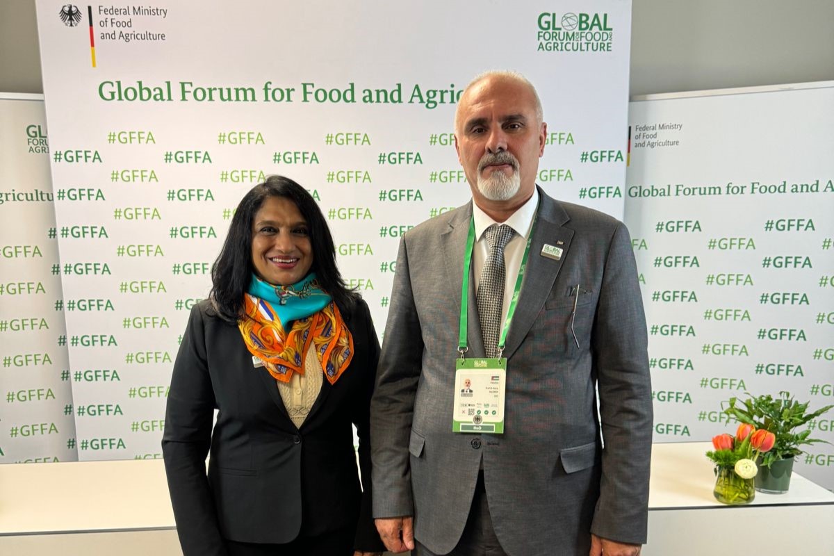 שר החקלאות הפלסטיני נפגש עם נציגת הבנק העולמי: דיון בקידום פיתוח חקלאי בר-קיימא