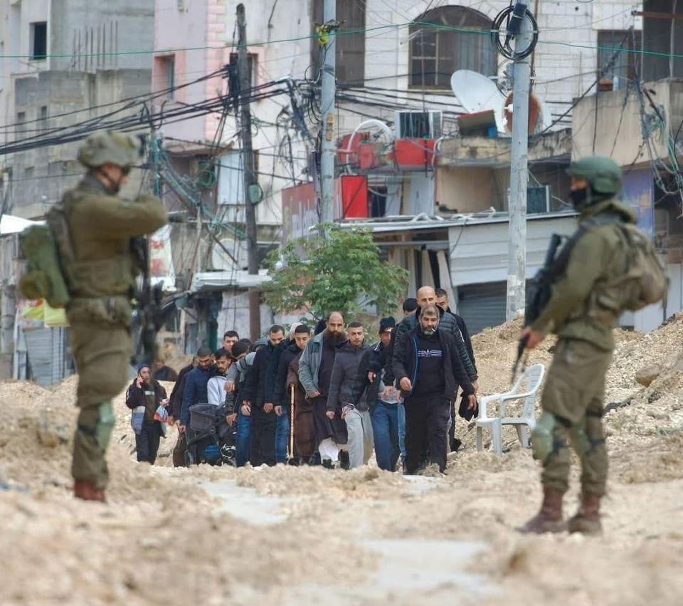 הכיבוש דורש פינוי מיידי של מחנה נור א-שמס תחת מתקפה מתמשכת