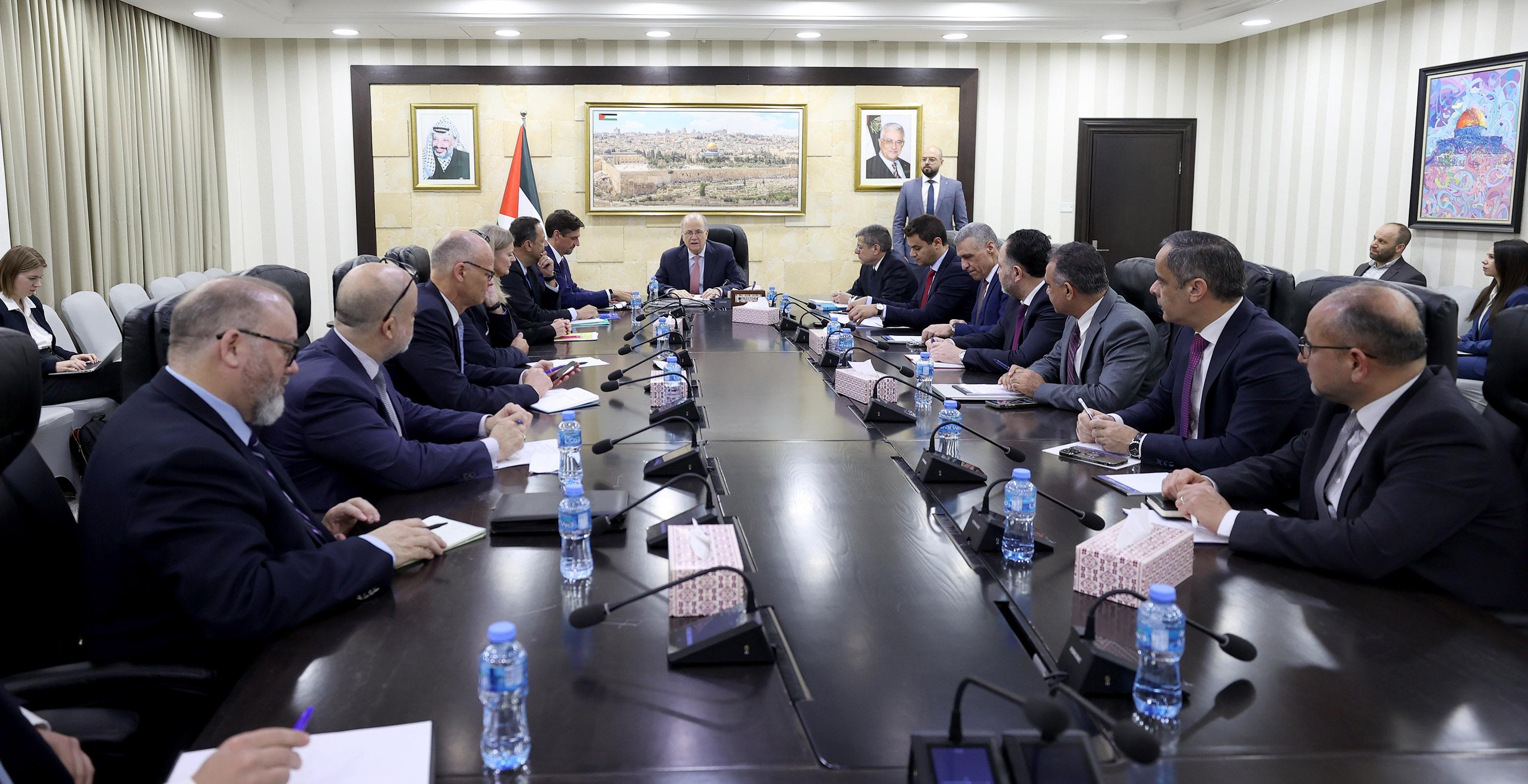 מוסטפא לשותפים: חייבים לשבור את המצור על עזה ולהזרים סיוע דחוף