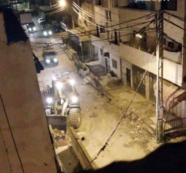 נער בן 17 נפצע מירי כוחות הכיבוש במחנה הפליטים בלאטה