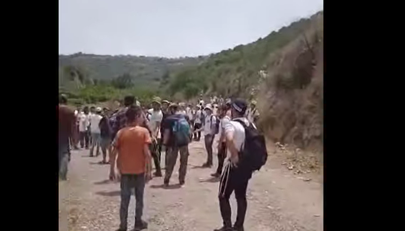 עשרות מתנחלים פרצו לעאבוד ולתורמוסעיא, ניסו לחבל במאגר מים ותלו דגלים על מבנים פלסטיניים