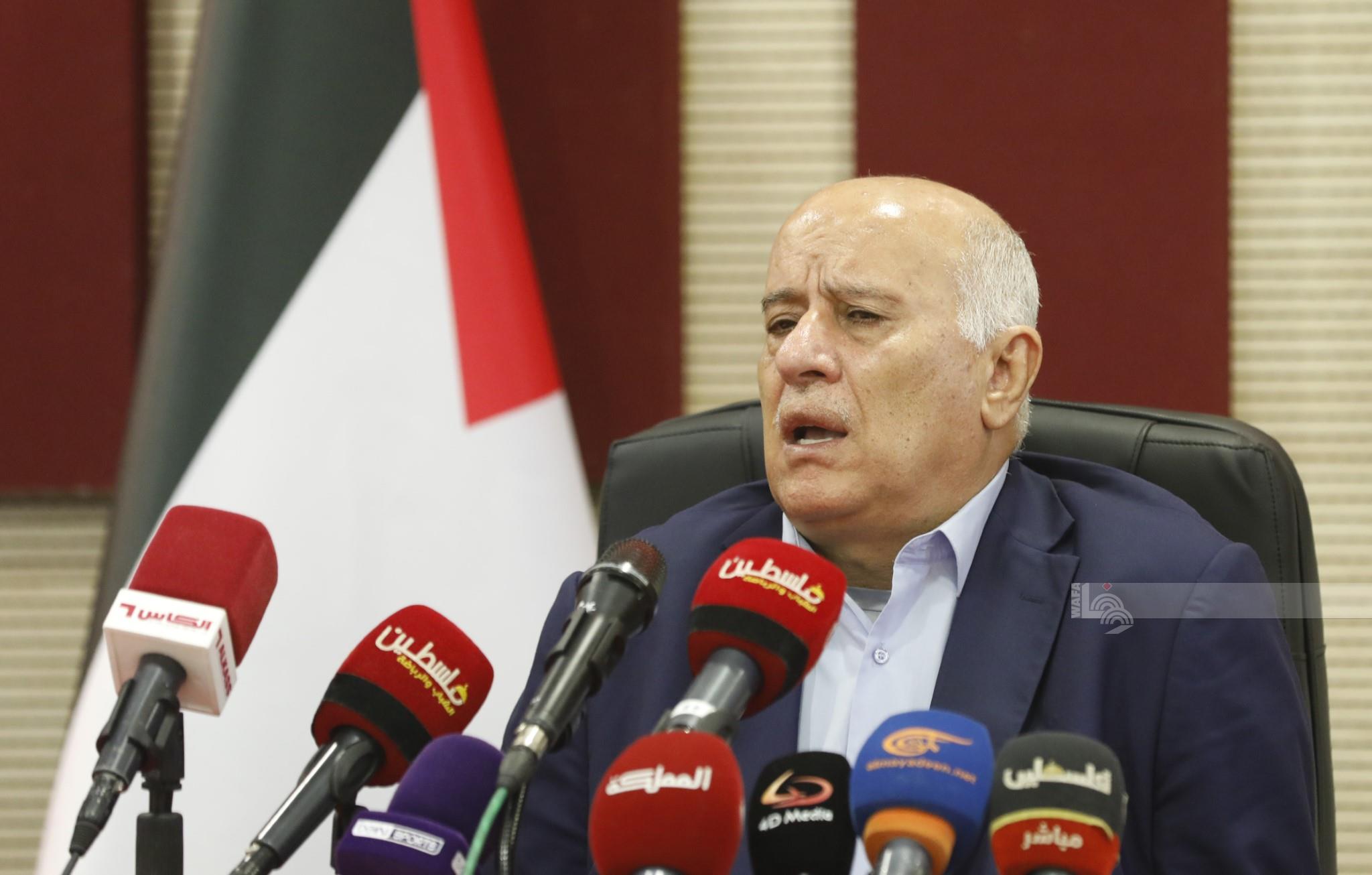 רג'וב עדכן את שר החוץ המצרי על ההתפתחויות בזירה הפלסטינית: "המצור הכלכלי מאיים על היציבות הפנימית"