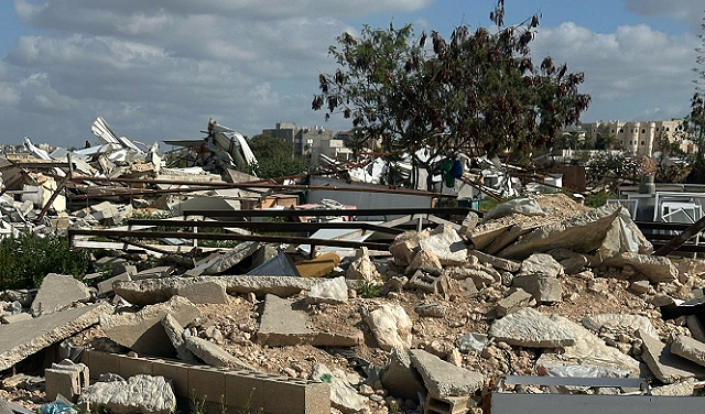 ישראל הרסה עשרה בתים ברהט וגירשה עשרות תושבים