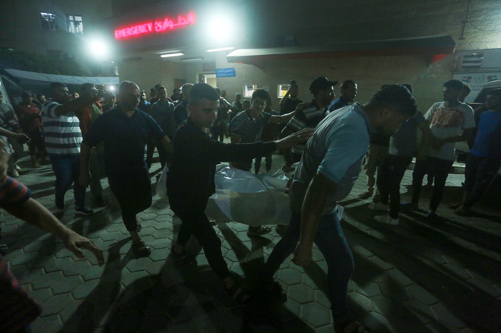 אזרח פלסטיני, אשתו ושני ילדיהם נהרגו בהפצצת כוחות הכיבוש בצפון עזה