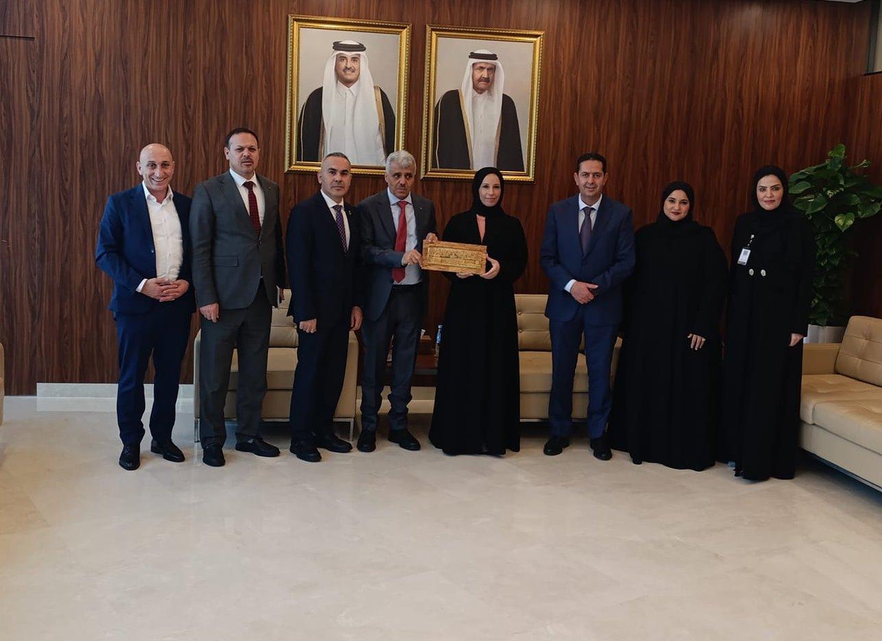 משרד החינוך הפלסטיני וקטאר מקדמים שיתוף פעולה בתחום החינוך