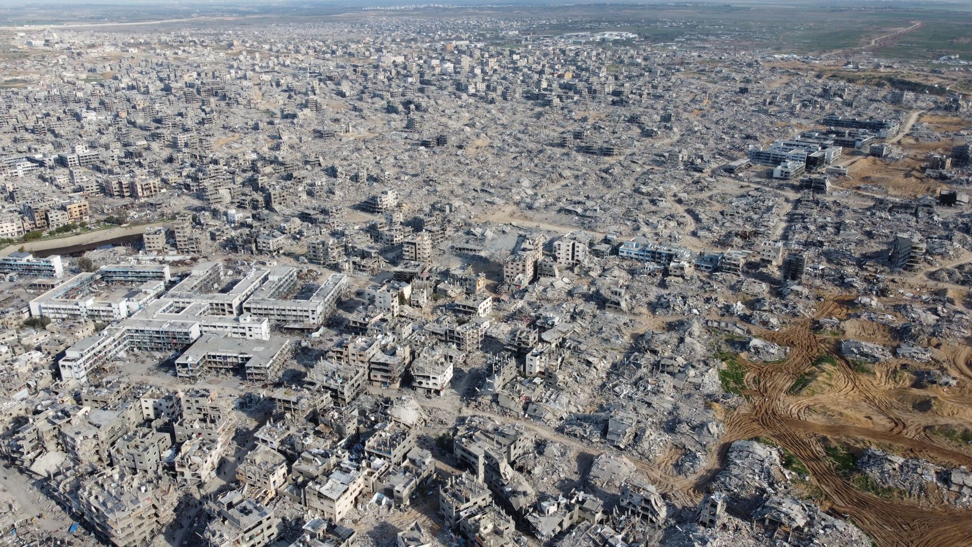 ביום הדיור העולמי: הרס עצום ומשבר עקירה בעזה ועלייה בהעתקות הכפויות בגדה