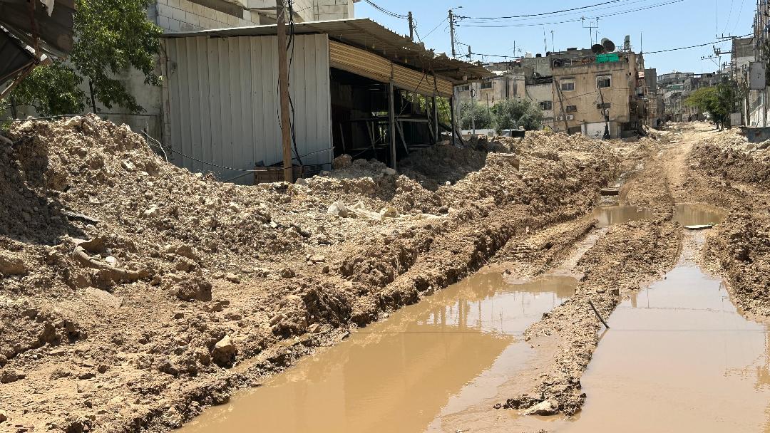 הכיבוש ממשיך את המצור על מחנות טולכרם ונור א-שמס: אלפי עקורים, הרס נרחב וחיסול תשתיות