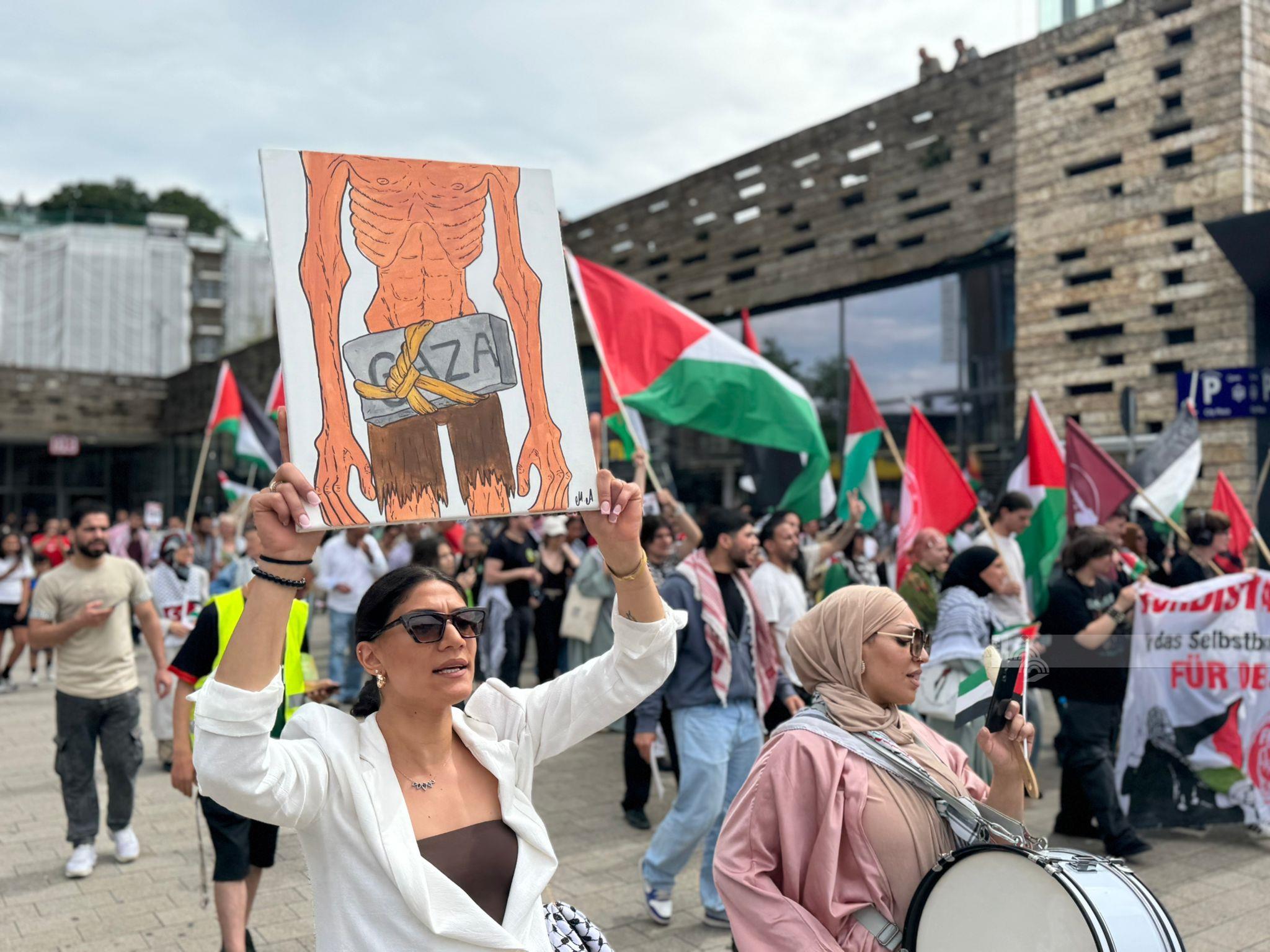 הפגנות המוניות בגרמניה במחאה על המתקפה המתמשכת בעזה