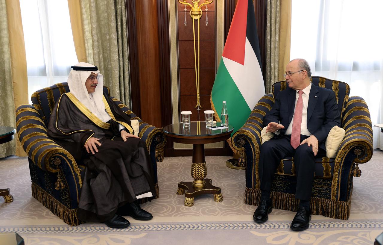 מוסטפא נפגש עם ראש הבנק האסלאמי לפיתוח לקידום פרויקטים כלכליים בפלסטין